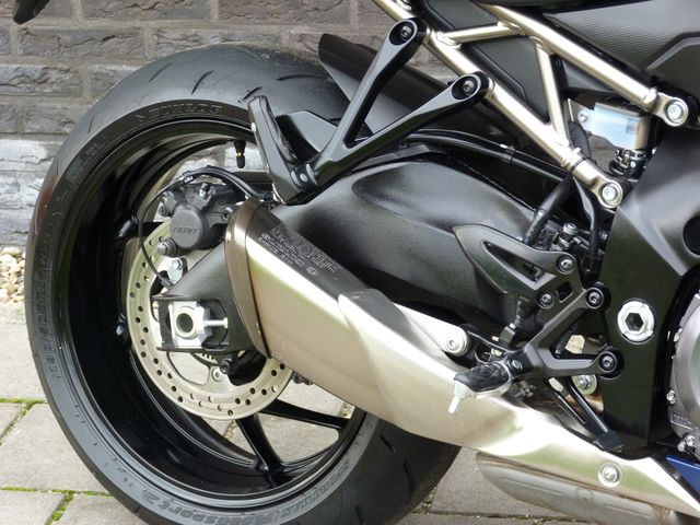 suzuki - gsx-s-1000-gt