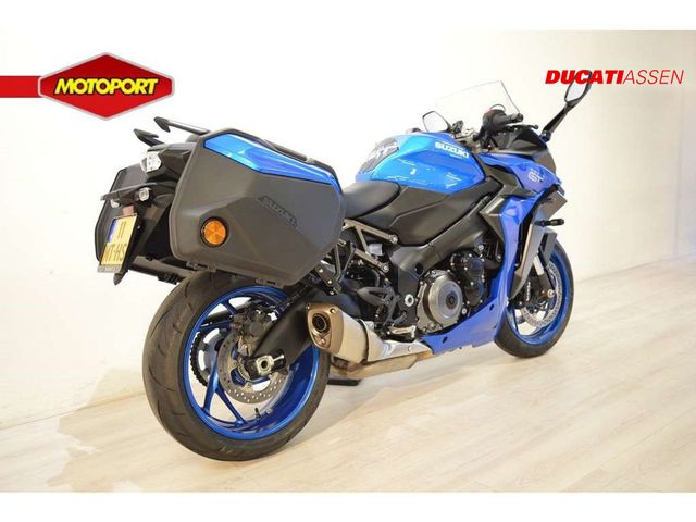 suzuki - gsx-s-1000-gt