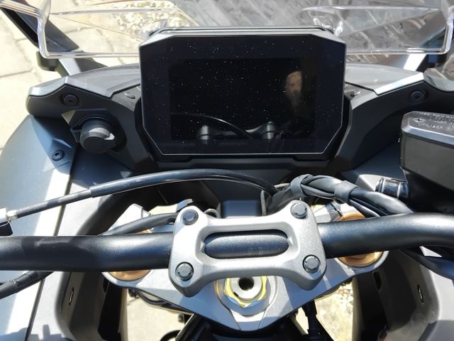 suzuki - gsx-s-1000-gt