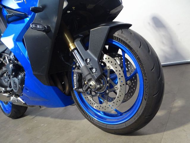 suzuki - gsx-s-1000-gt