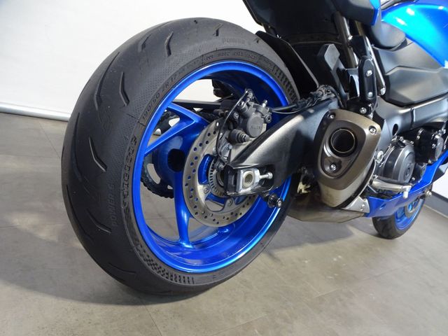 suzuki - gsx-s-1000-gt