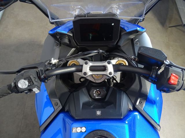 suzuki - gsx-s-1000-gt