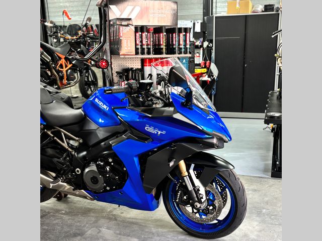 suzuki - gsx-s-1000-gt