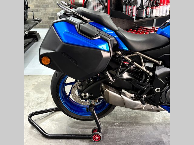 suzuki - gsx-s-1000-gt