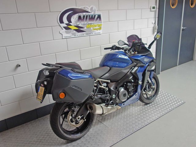 suzuki - gsx-s-1000-gt