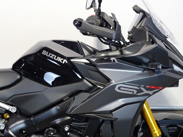 suzuki - gsx-s-1000-gx