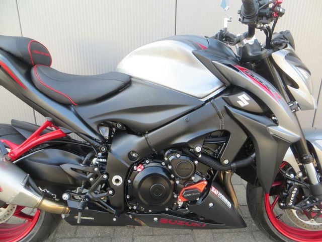 suzuki - gsx-s-1000-street-x-treme