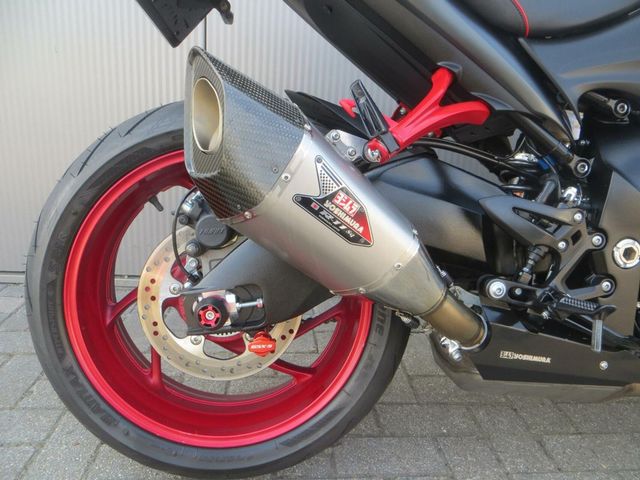 suzuki - gsx-s-1000-street-x-treme