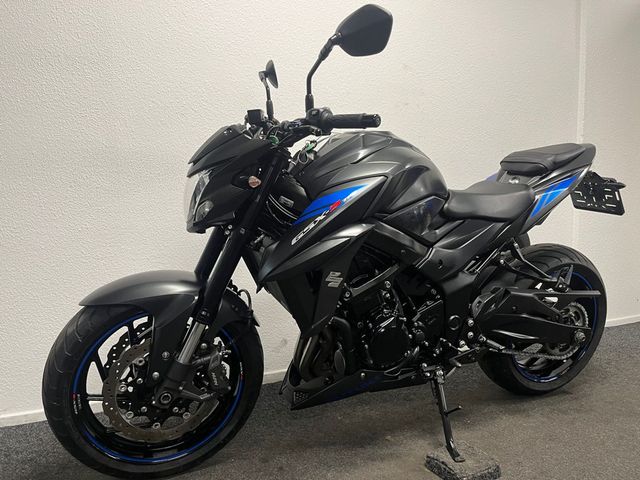 suzuki - gsx-s-750-a