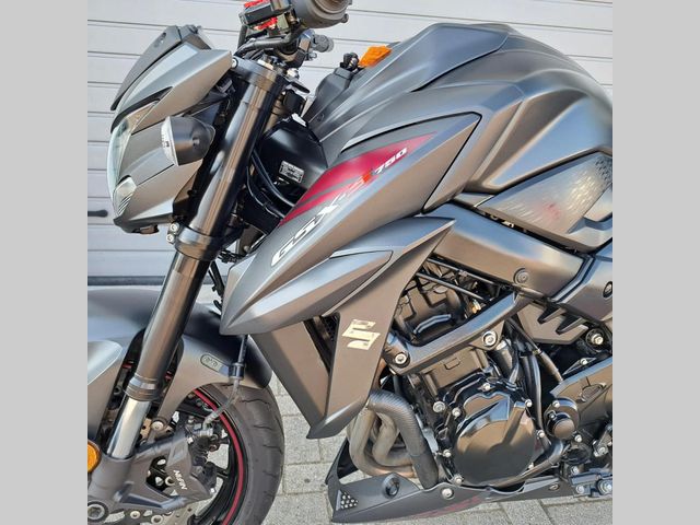 suzuki - gsx-s-750-a