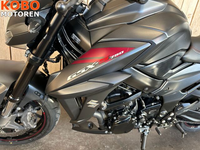 suzuki - gsx-s-750-a