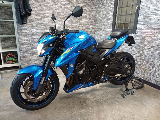 suzuki - gsx-s-750-a