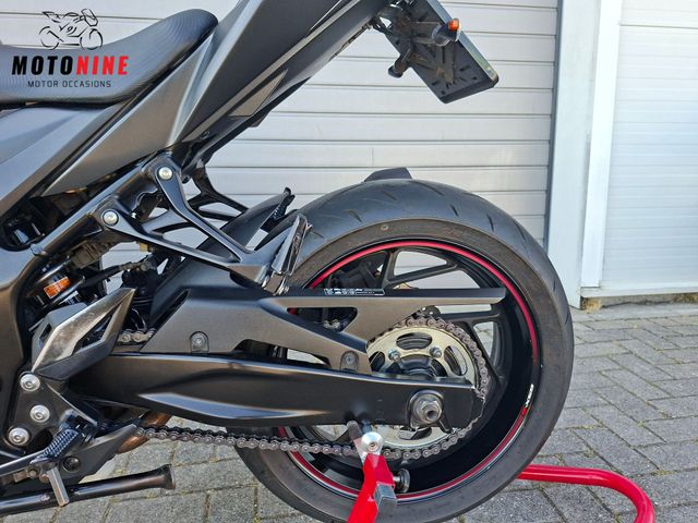 suzuki - gsx-s-750-a