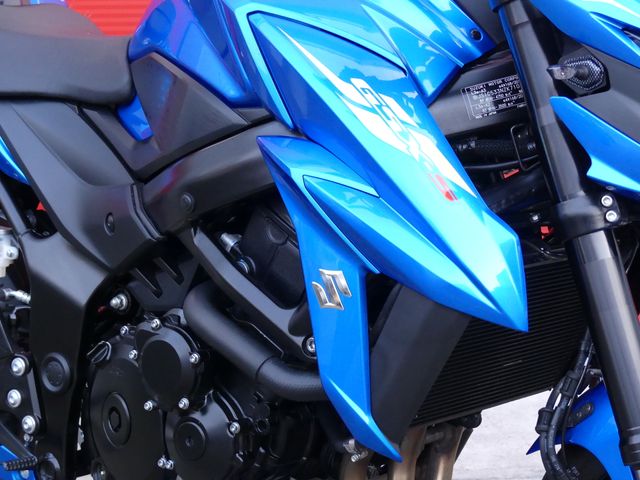 suzuki - gsx-s-750-abs