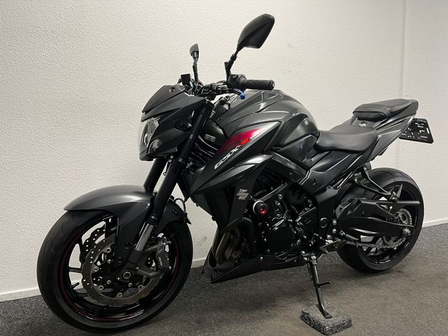 suzuki - gsx-s-750-abs