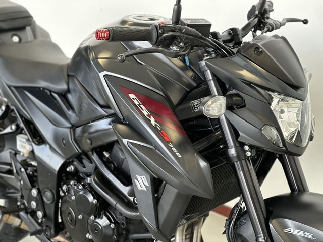 suzuki - gsx-s-750-abs