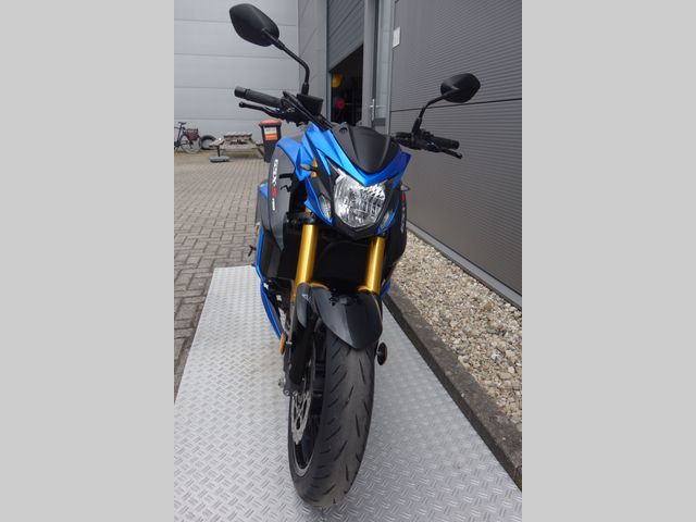 suzuki - gsx-s-750-abs