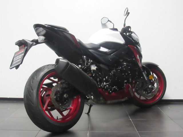 suzuki - gsx-s-750-abs