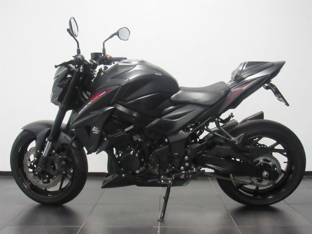 suzuki - gsx-s-750-abs