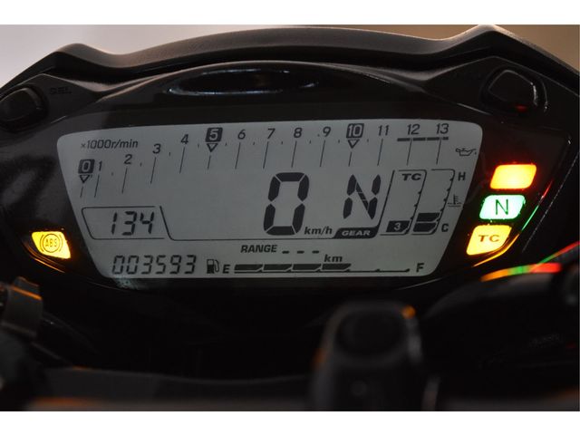 suzuki - gsx-s-750-za