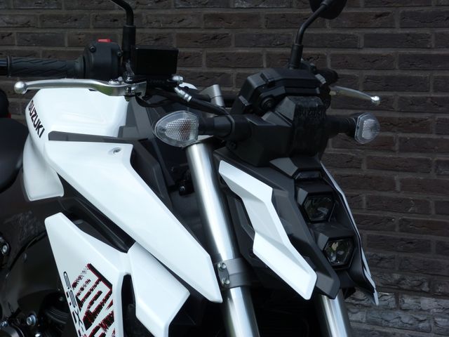 suzuki - gsx-s-950