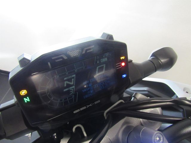 suzuki - gsx-s-950