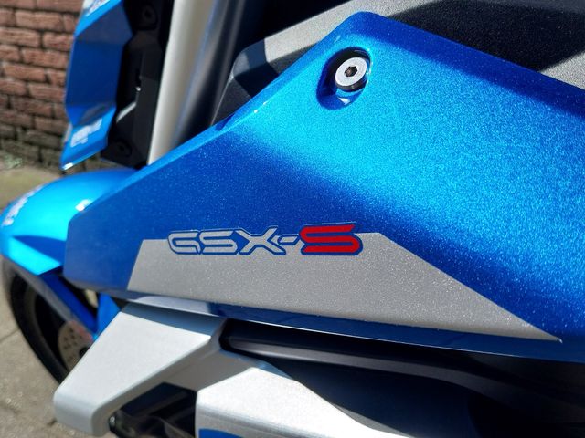 suzuki - gsx-s-950