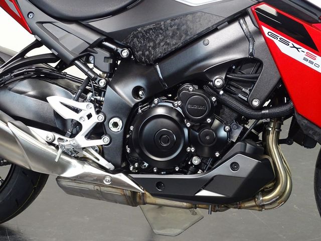 suzuki - gsx-s-950