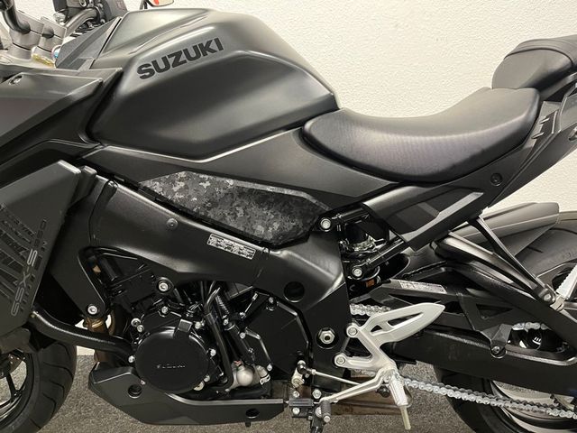 suzuki - gsx-s-950