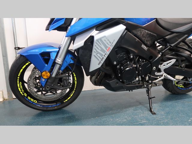 suzuki - gsx-s-950