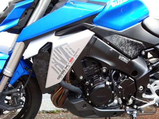 suzuki - gsx-s-950