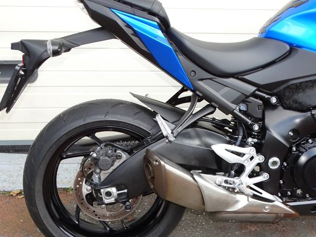 suzuki - gsx-s-950