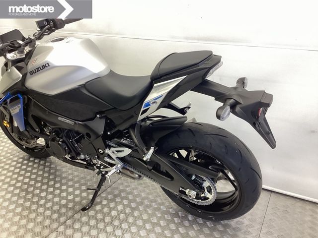 suzuki - gsx-s-950