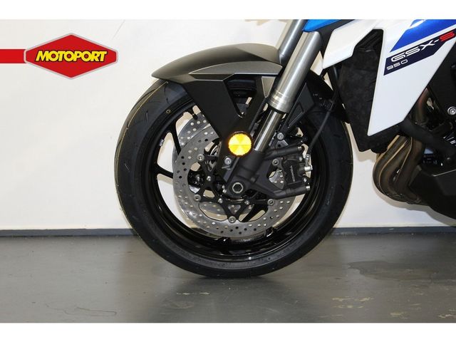 suzuki - gsx-s-950