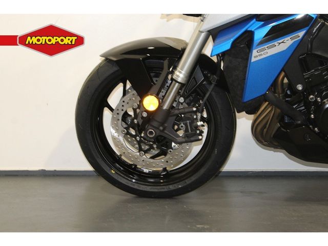 suzuki - gsx-s-950