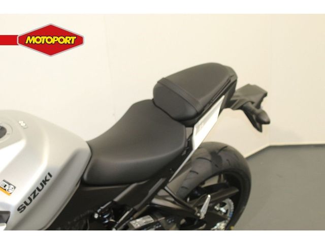 suzuki - gsx-s-950