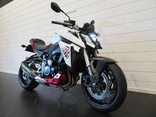 suzuki - gsx-s-950