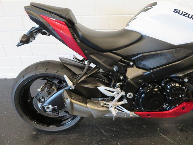 suzuki - gsx-s-950