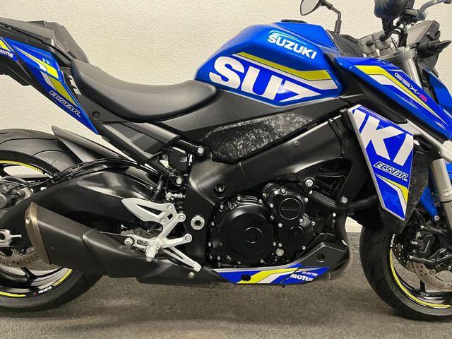 suzuki - gsx-s-950