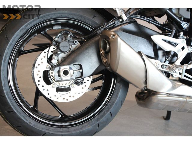 suzuki - gsx-s-950