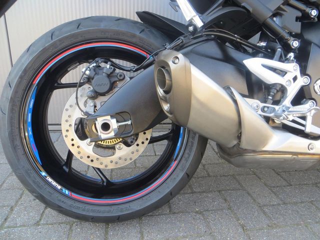 suzuki - gsx-s-950