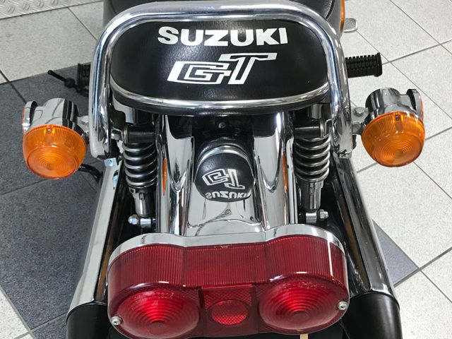 suzuki - gt-750