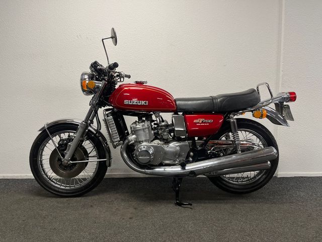 suzuki - gt-750