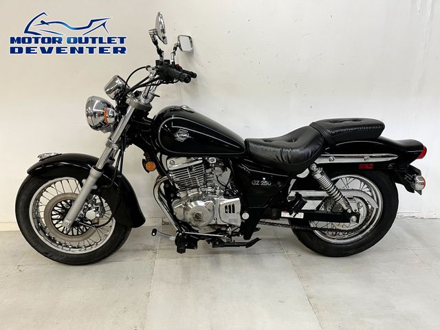 suzuki - gz-250-marauder