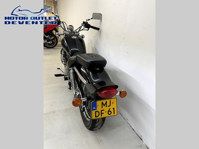 suzuki - gz-250-marauder