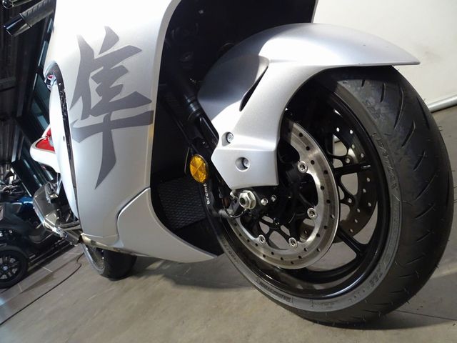 suzuki - hayabusa-1300-a