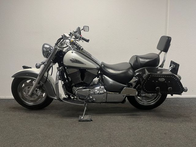 suzuki - intruder-c-1500