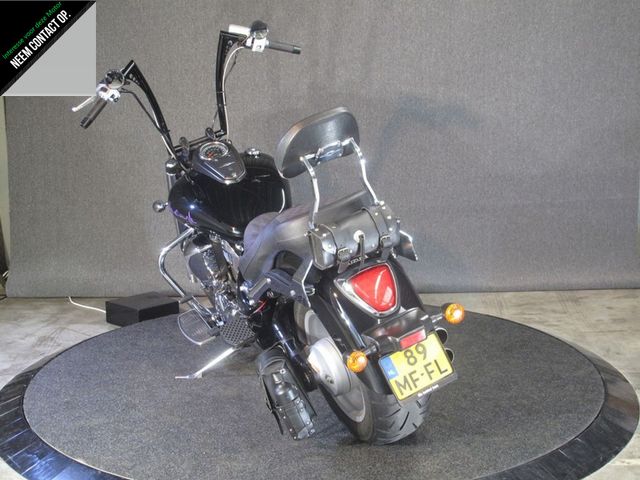 suzuki - intruder-c-1800-r