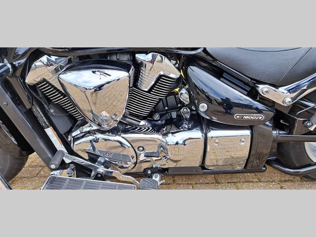 suzuki - intruder-c-1800-r-lc