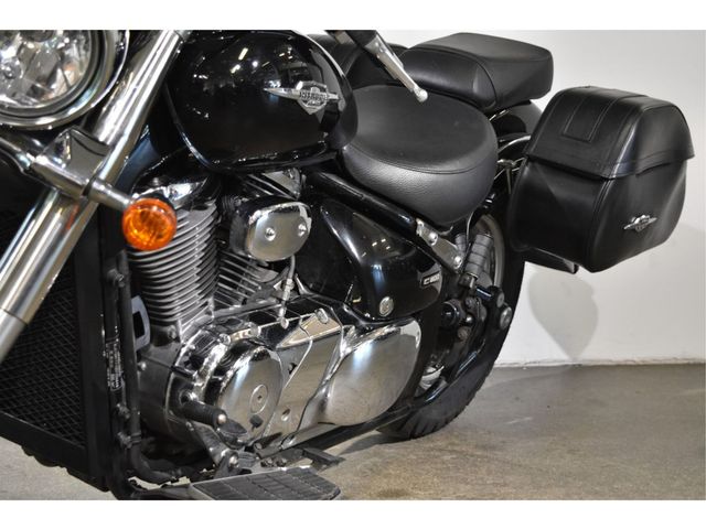 suzuki - intruder-c-800